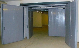 Ворота двойные распашные противопожарные